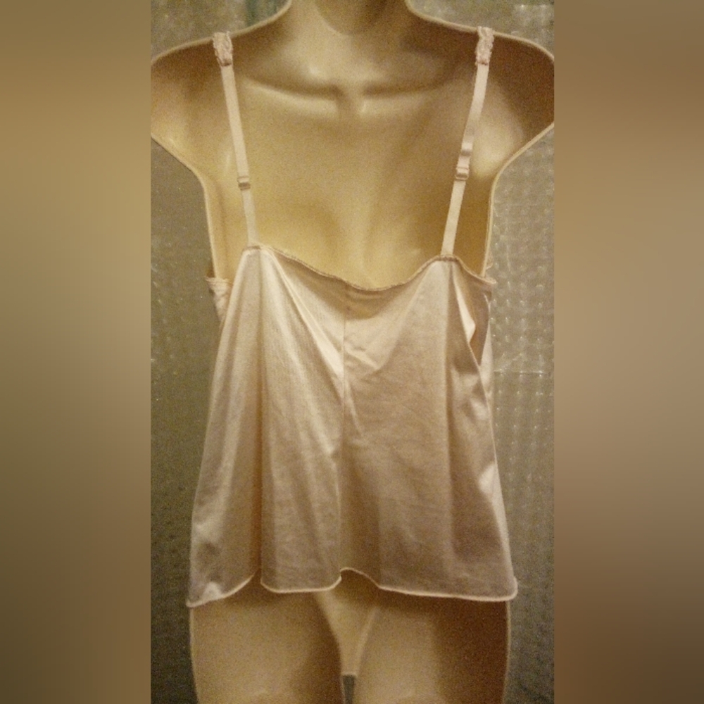 Vintage Vanity Fair Camisole Size 38/42 - Picture 4 of 6